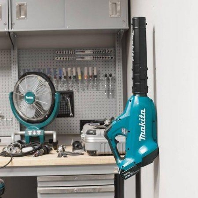 Makita XBU02PT 18V X2 (36V) LXT® Lithium-Ion Brushless Cordless Blower Kit (5.0Ah)