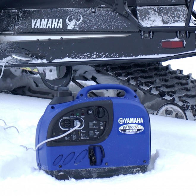 Yamaha EF1000iS 1,000 Watt OHV  Powered Portable Inverter RV Backup Generator