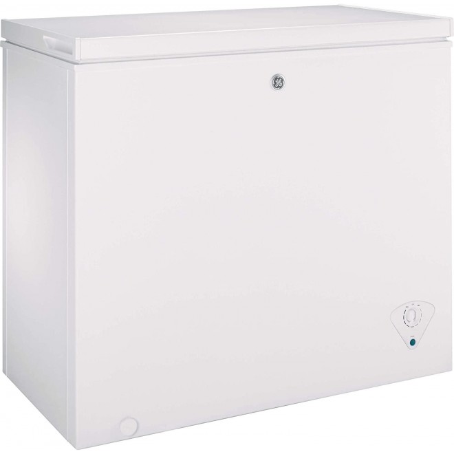 GE 7 Cu. Ft. White Chest Freezer