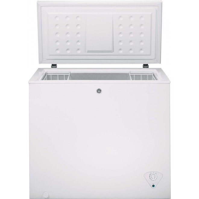 GE 7 Cu. Ft. White Chest Freezer