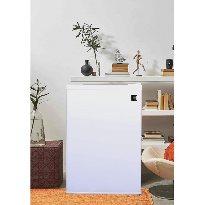 Igloo RCA RFRF323 3.2 cu. ft. Upright Freezer, White, Cubic Foot