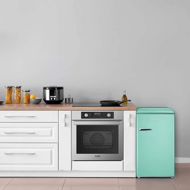 Galanz GLR33MGNR10 Retro Compact Refrigerator, Single Door Fridge, Adjustable Mechanical Thermostat with Chiller, Green, 3.3 Cu Ft