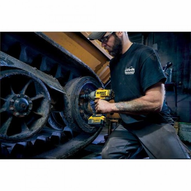 DeWalt DCF899P2 20v MAX* XR Brushless 1/2