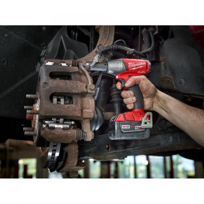 Milwaukee 2754-22 M18 FUEL Cordless Li-Ion 3/8
