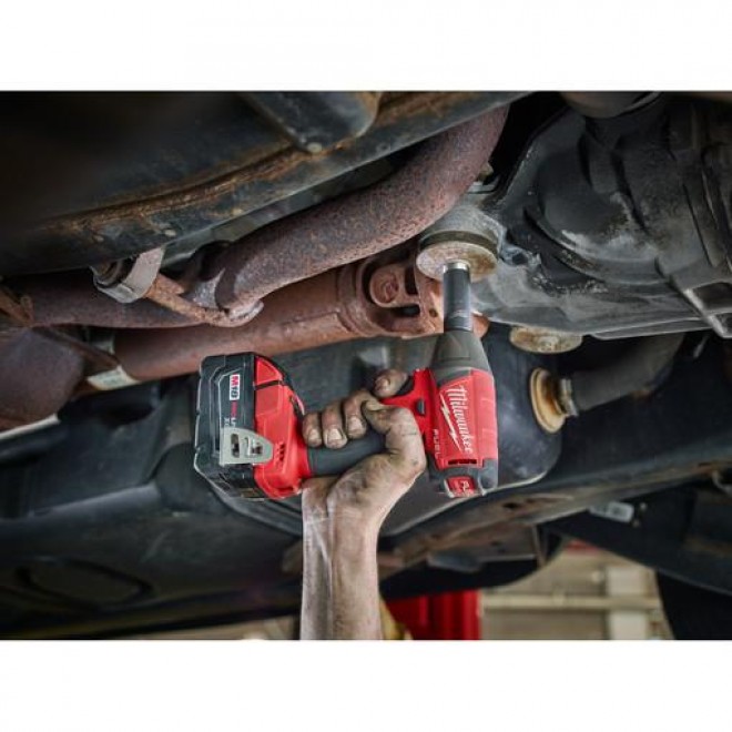 Milwaukee 2754-22 M18 FUEL Cordless Li-Ion 3/8