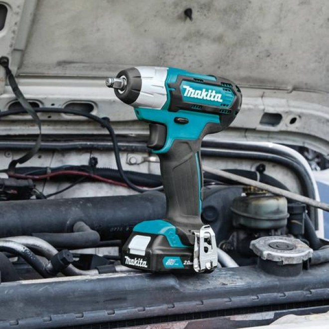 Makita WT02R1 12V Max CXT Lithium-Ion Cordless 3/8
