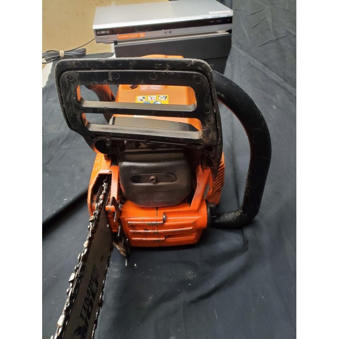 Echo CS-590 Timber Wolf 20 in. 59.8 cc  2-Stroke Cycle Chainsaw