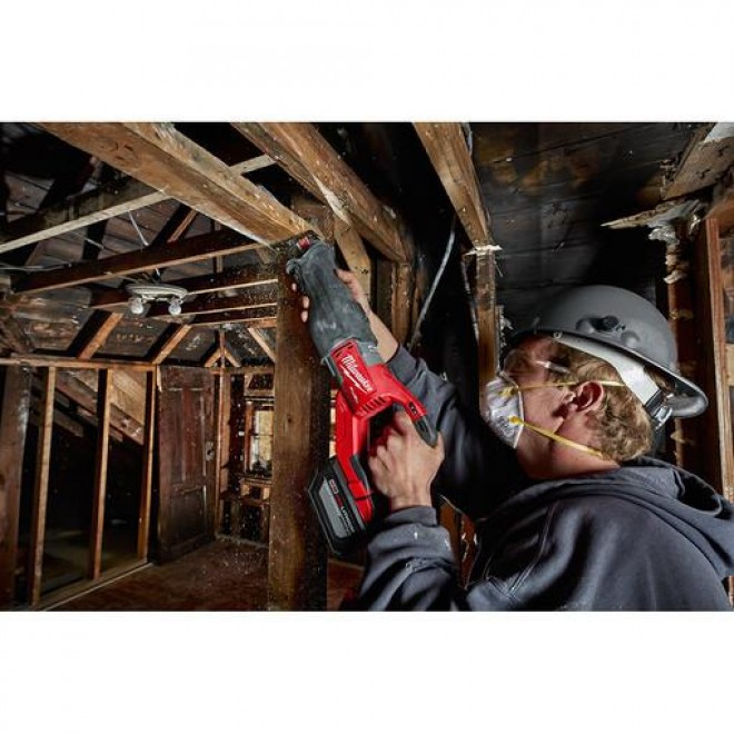 Milwaukee 2722-21HD M18 FUEL Super Sawzall Kit