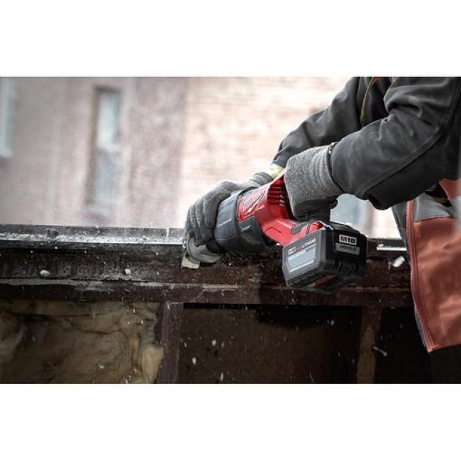 Milwaukee 2722-21HD M18 FUEL Super Sawzall Kit