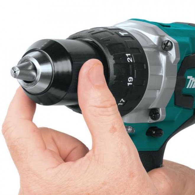 Makita XT267T 18V LXT 2 Pc. Combo Kit (5.0Ah)