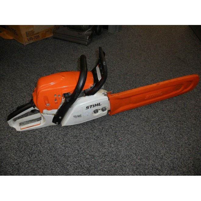 STIHL MS271 FARM BOSS CHAINSAW 18