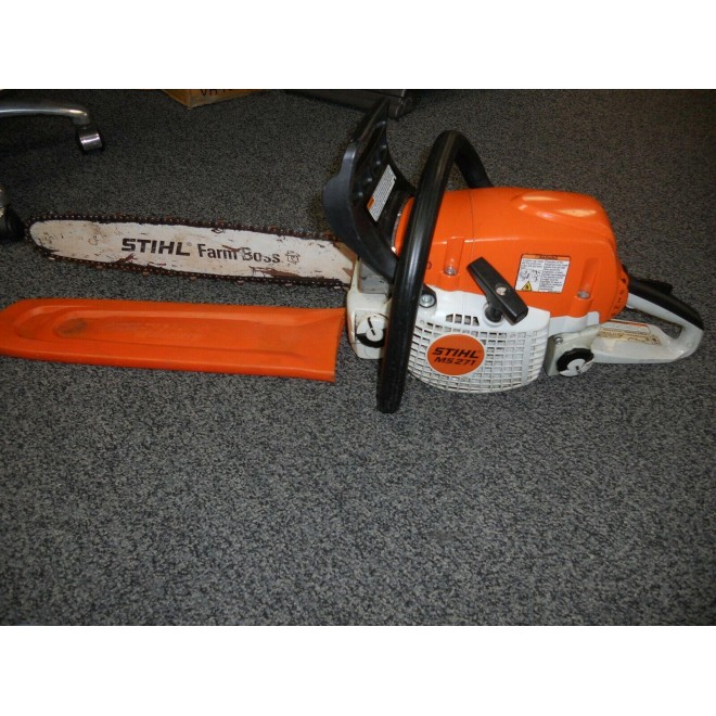 STIHL MS271 FARM BOSS CHAINSAW 18
