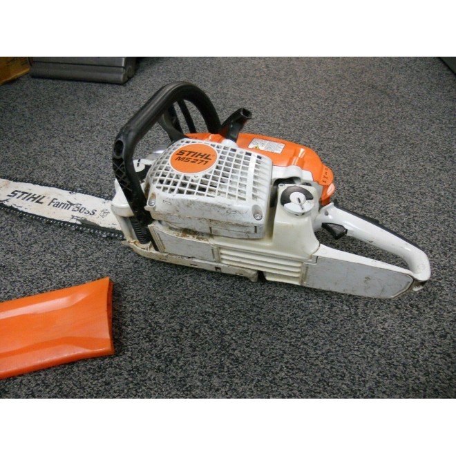 STIHL MS271 FARM BOSS CHAINSAW 18